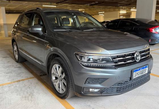 VOLKSWAGEN TIGUAN 1.4 250 TSI TOTAL FLEX ALLSPACE COMFORTLINE TIPTRONIC VOLKSWAGEN TIGUAN 1.4 250 TSI TOTAL FLEX ALLSPACE COMFORTLINE TIPTRONIC